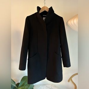 Black Aritzia Cocoon coat size Small
